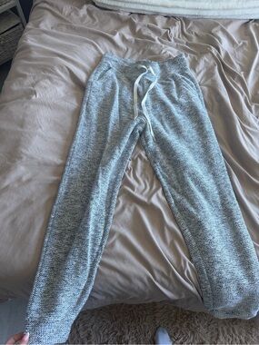 Cozy Heather Gray Jogger Sweatpants - Drawstring Waist
